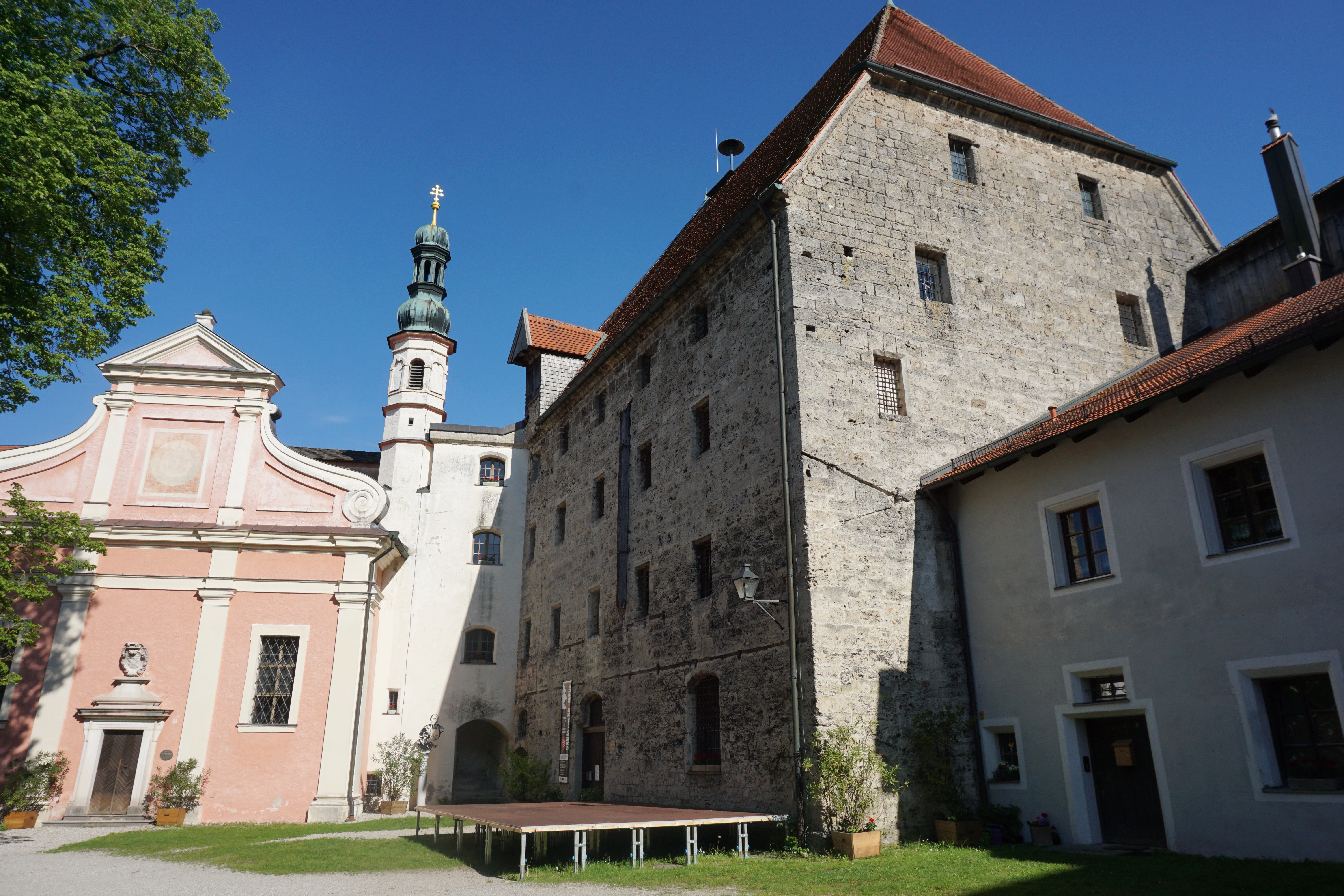 Heimathaus Rupertiwinkel liegt in der Burg