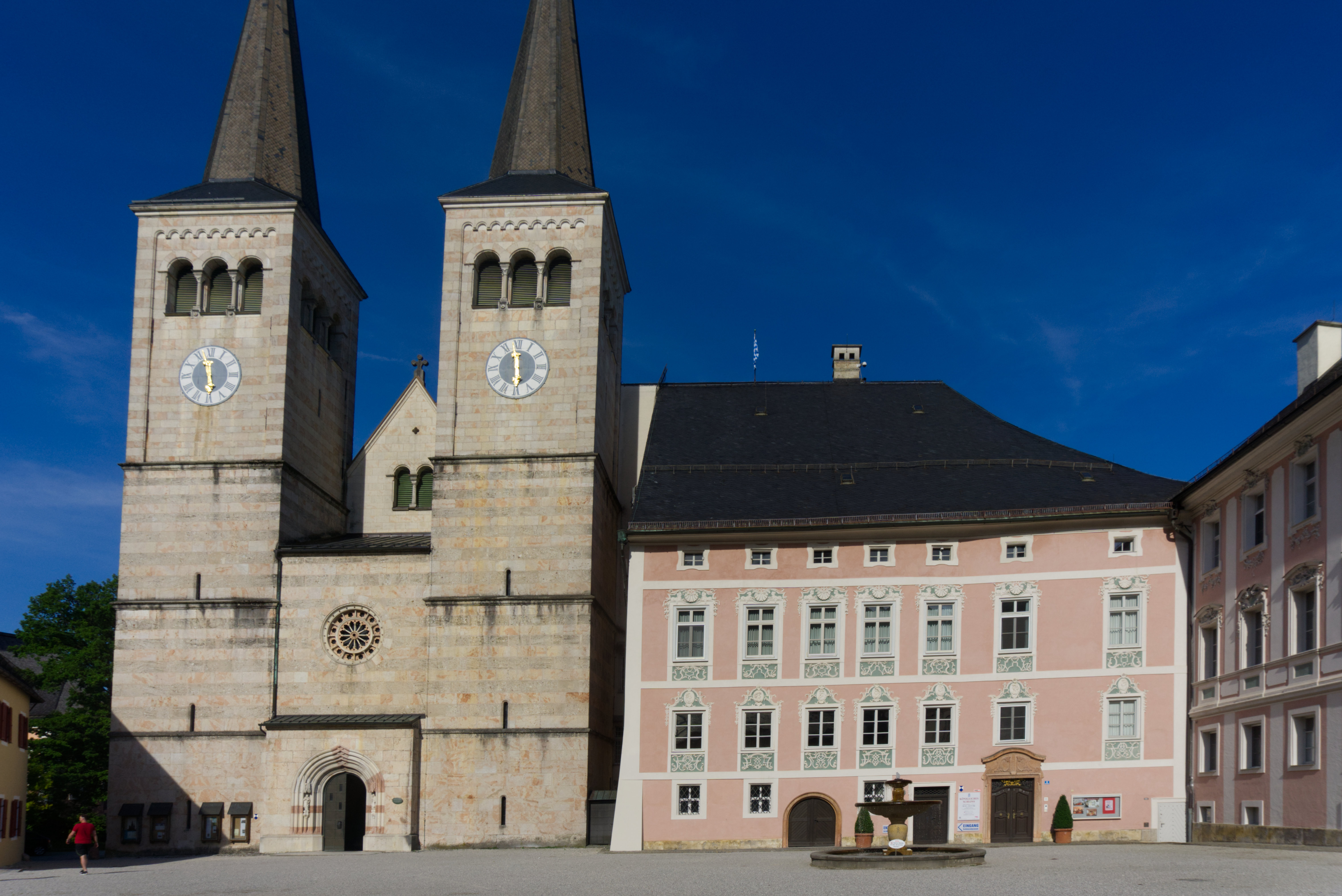 Schloss Berchtesgaden mit Stiftskirche